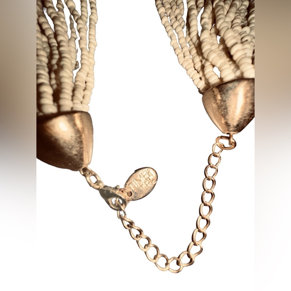 “Time and Tru” GORGEOUS CREAM COLORED NECKLACE NWOT - Picture 3 of 9